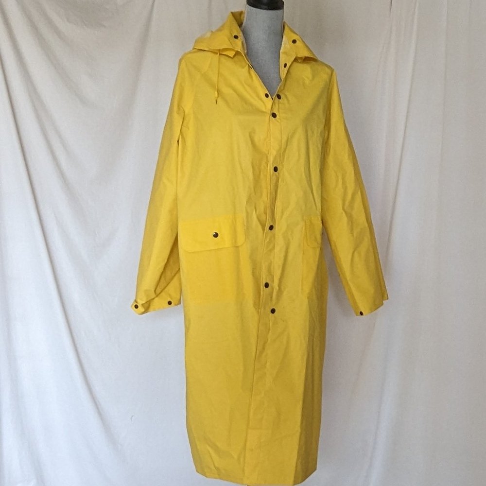 Yellow MCR Safety rain coat 200C with ventilation holes size large
